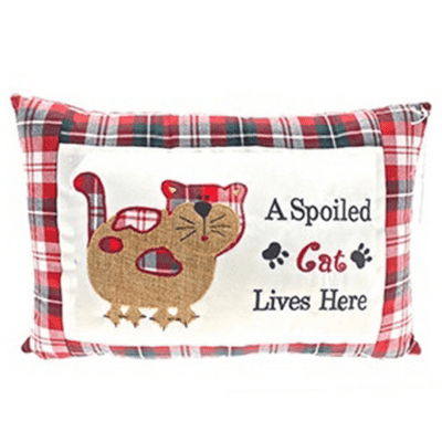 Spoiled Cat Check Cushion, saying on cushions is 'A spoiled cat lives here'