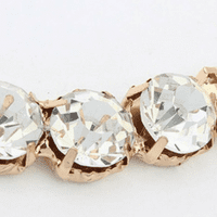 Stylish Crystal Inlay Set On A Thick Golden Chain