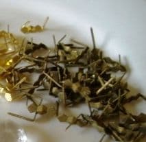 50 AGED BRASS BOW TIE CLIPS - 11 mm bow tie