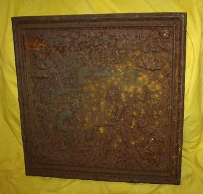 ANTIQUE FRENCH  CAST IRON FIRE BACK Ref: AMY13