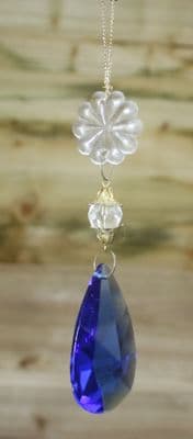 SUNCATCHER COMPRISED OF  VINTAGE CHANDELIER CRYSTALS  Ref: AJN12