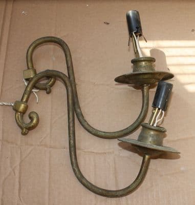 VINTAGE CHANDELIER  PARTS ; 2 CHANDELIER ARMS   Ref:  AAG24b