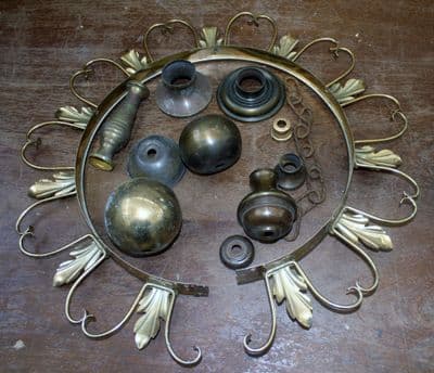 VINTAGE CHANDELIER  PARTS ; BRASS  & METAL  PARTS  PLUS  MIRROR FRAME   Ref:  AFB8b