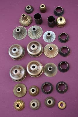 VINTAGE CHANDELIER  PARTS ; MIXED  LOT OF BRASS  & METAL  PARTS     Ref:  AJL20A