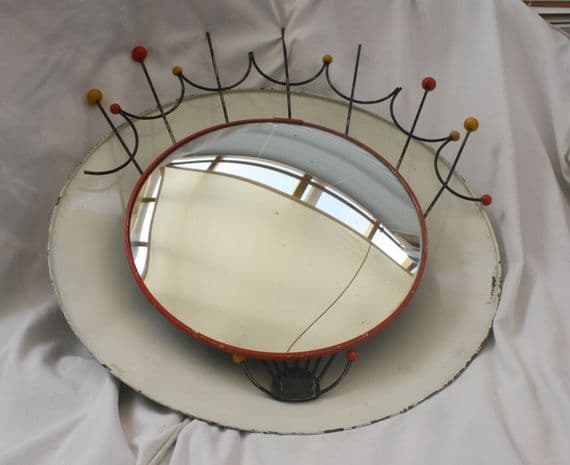 VINTAGE CIRCULAR  1960's 1950's  CONVEX MIRROR WITH LIGHTS . Ref:  AFB2