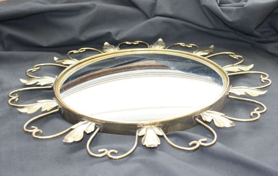 VINTAGE CIRCULAR BRASS FRAMED CONVEX MIRROR. Ref:  AMY24
