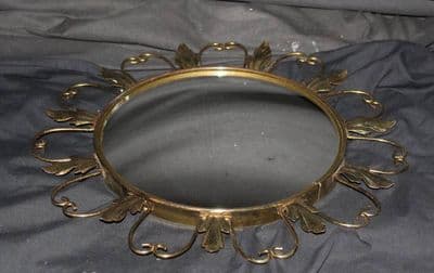 VINTAGE CIRCULAR BRASS FRAMED CONVEX MIRROR. Ref:  AMY9b