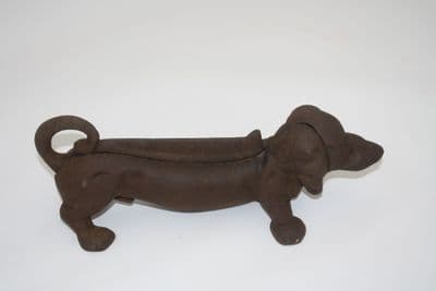 VINTAGE  DACHSHUND DOG  SHOE BOOT SCRAPER & DOOR STOP, SAUSAGE DOG  Ref: AFB27