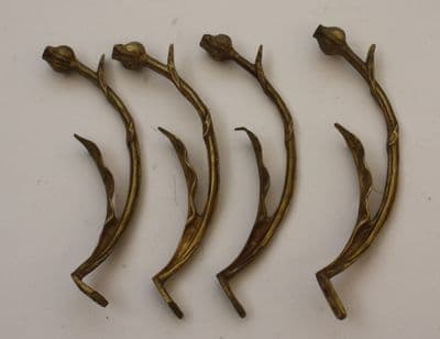 VINTAGE  FLEMISH CHANDELIER  PARTS ; 4 BRASS DECORATIVE FLOWERS REPAIRS CRAFTS    Ref:  AJN10