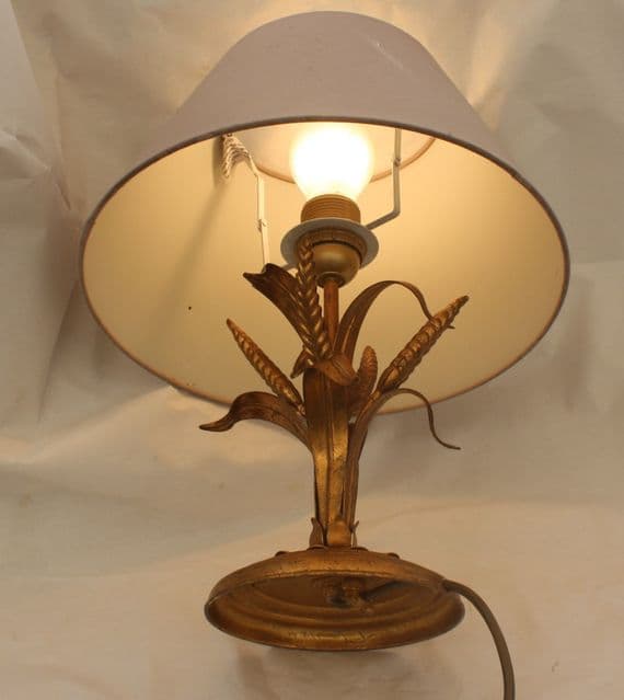 VINTAGE  FRENCH  TOLEWARE TABLE LAMP  GOLD WHEATSHEAF LIGHT Ref: AMC6a