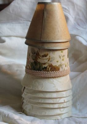 VINTAGE NINE CHANDELIER CLIP ON LIGHT SHADES  Ref: AJN1