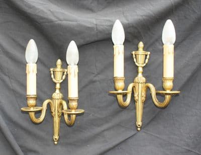 VINTAGE PAIR OF  BRASS   WALL  LIGHTS  TWO REGENCY STYLE   DOUBLE  SCONCES - Ref: AJU5