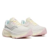 Saucony Hurricane 26