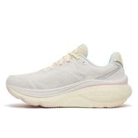 Saucony Hurricane 26