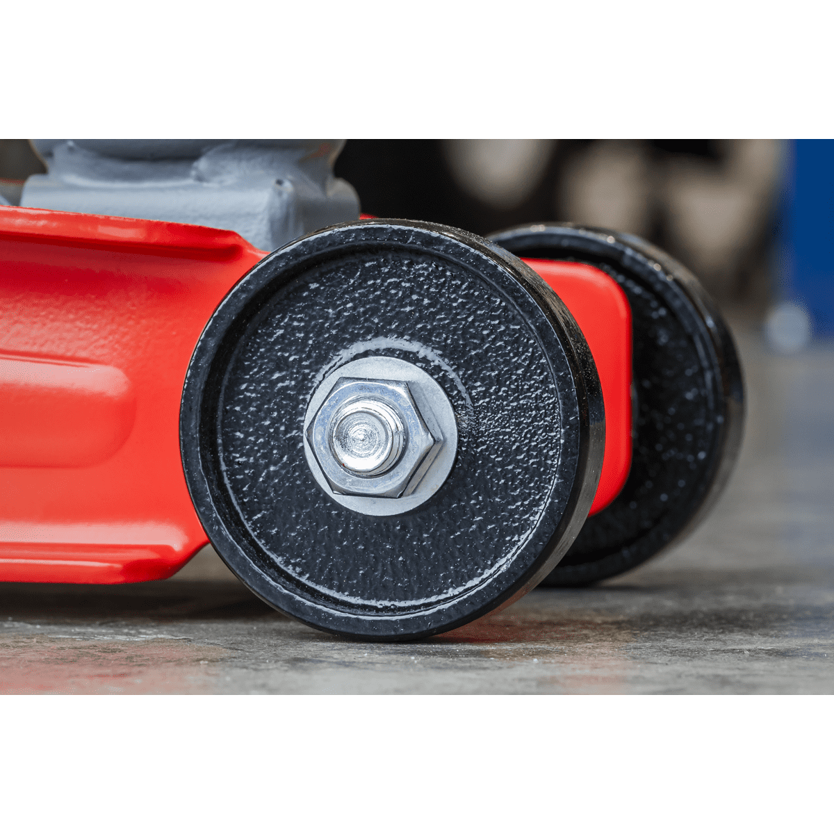 Trolley Jack 2 Tonne Low Profile Short Chassis Red