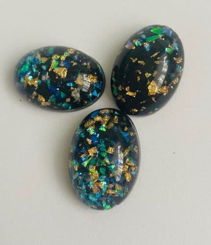 25mm x 18mm Oval Cabochon black sparkle