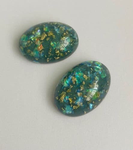 25mm x 18mm Oval Cabochon Teal sparkle
