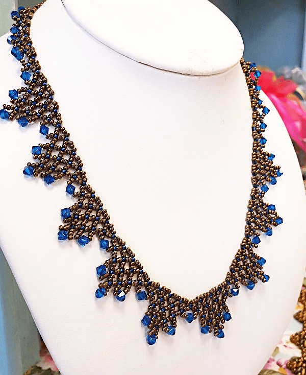 Beaded 2025 necklace patterns