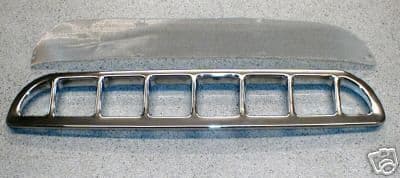 AIR INTAKE GRILL AND MESH KIT MGB / GT AHH6102