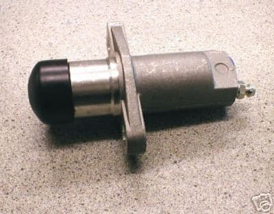 CLUTCH SLAVE CYLINDER TRIUMPH TR3 TR4 TR4A GT6 VITESSE 516788