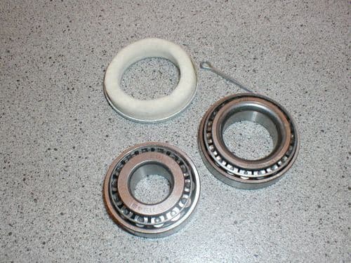 FRONT WHEEL BEARING KIT GT6 AND VITESSE GHK1011