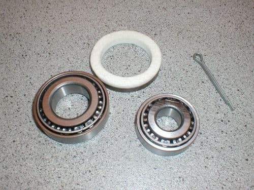 FRONT WHEEL BEARING KIT SPITFIRE & HERALD GHK1021