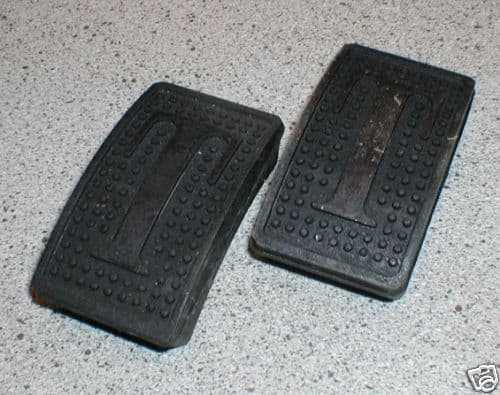 PEDAL PAD RUBBERS SPITFIRE MK 1 - 3 HERALD / VITESSE 122289