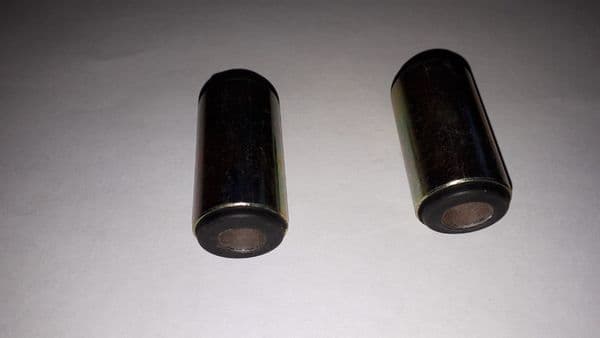 REAR SPRING EYE BUSH * PAIR * C8939A  TRIUMPH SPITFIRE HERALD GT6 VITESSE
