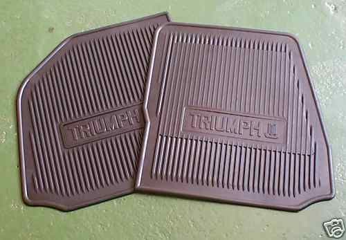 RUBBER FOOTWELL OVERMATS TRIUMPH LOGO SPITFIRE / GT AM6820-2