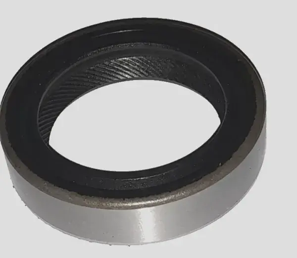 TIMING COVER / CRANKSHAFT FRONT OIL SEAL 104662 TRIUMPH TR2 TR3 TR4 CNA298