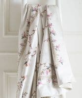 Broderie Vignes reversible throw