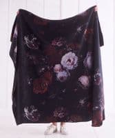 Floralism velvet throws