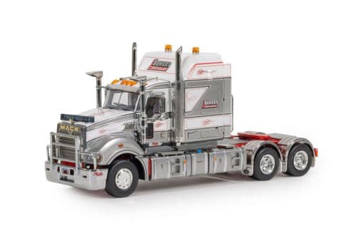 Drake  Mack  Super-liner Betts Bowers