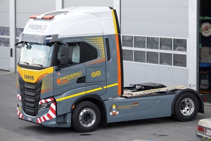 Tekno Iveco S -way Frederici pre order