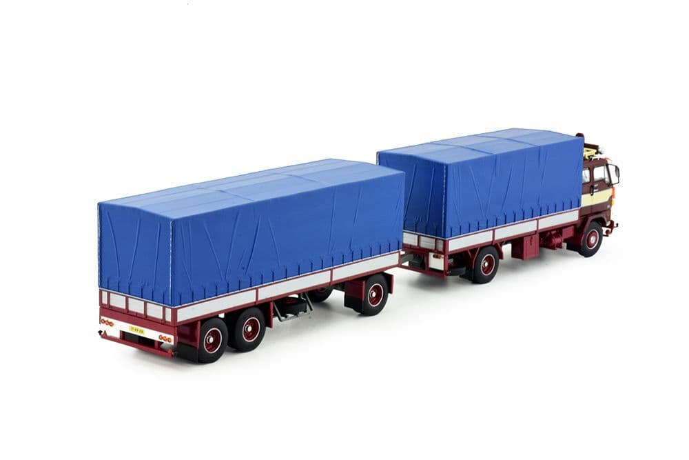 TEKNO 85516 Volvo FH05 Globetrotter XL Frigo 3assi