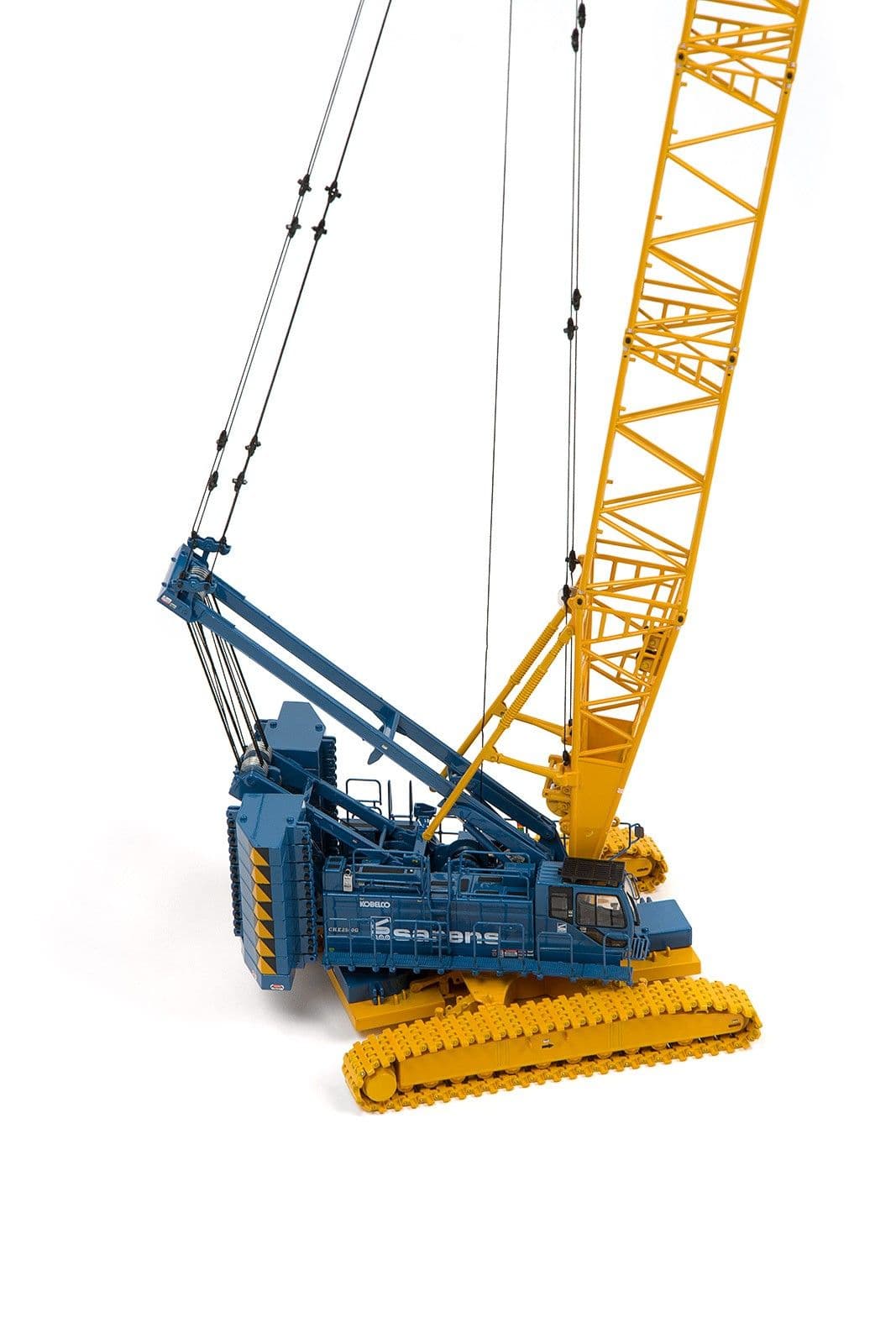 Tonkin Kobelco Sarens CKE2500G crane