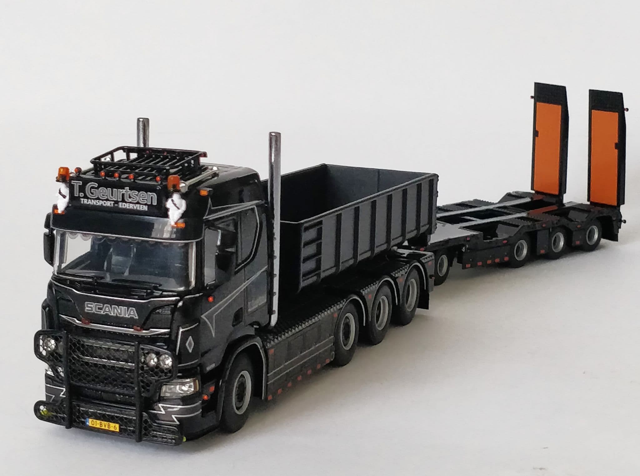 WSI SCANIA 01-3277 トレーラー 1/50 for WSI SCANIA Felbermayr LOW LOADER 5 AXLE trailer 1/50