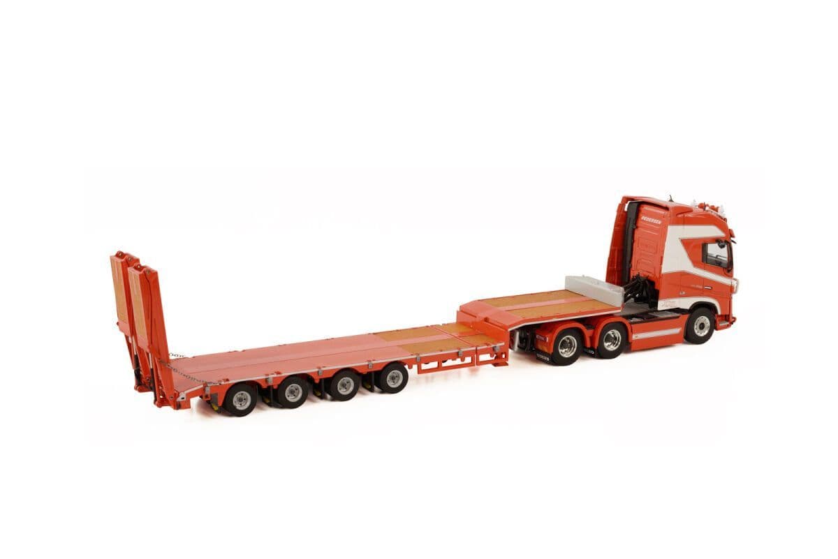 WSI Models Volvo FH04 XXL Pedersen Transport