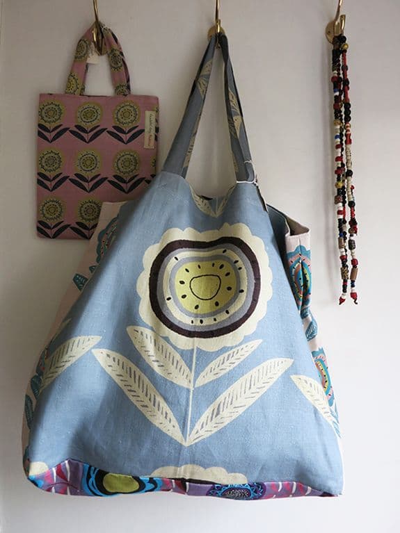 Big Daisy Grey 137