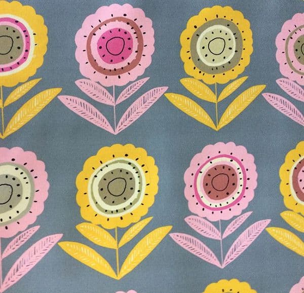 BIG DAISY KHAKI 137 OIL CLOTH
