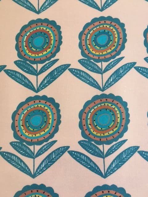 Big Daisy Pale Pink Turquoise 34 Oil Cloth