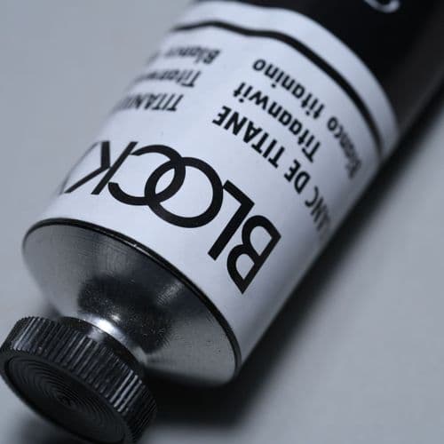 086 Titanium White Blockx Oil Colour, 60ml tube.