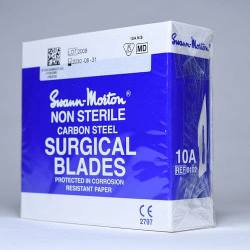 10A Scalpel blades. Swann-Morton, 100 blades, boxed