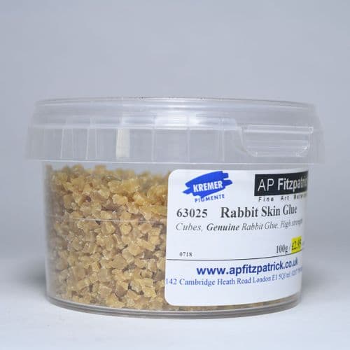 63025 Rabbit Skin Glue, small cubes Kremer Pigment, 100g plastic container