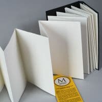 Fabriano: Leporello  'concertina' hard bound journal 260gsm 5