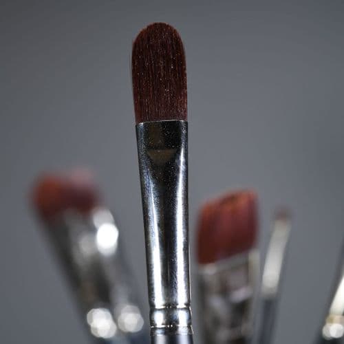 Lascaux: 1716 Filbert Brush, LF16