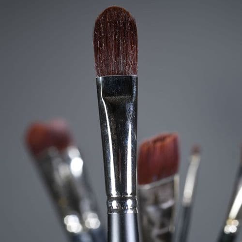 Lascaux: 1720 Filbert Brush, LF20