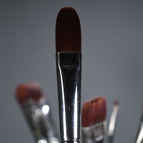 Lascaux: 1722 Filbert Brush, LF22