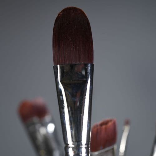 Lascaux: 1728 Filbert Brush, LF28