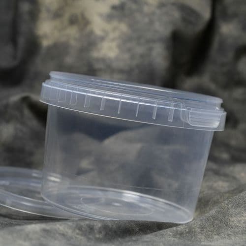 Plastic pot. APF, 550ml clear container